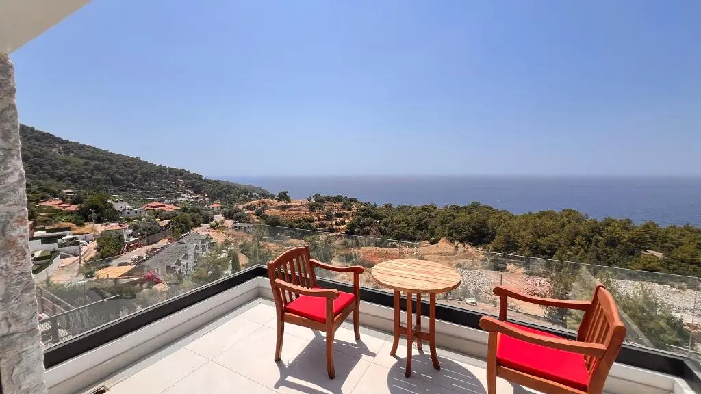 Home in Faralya